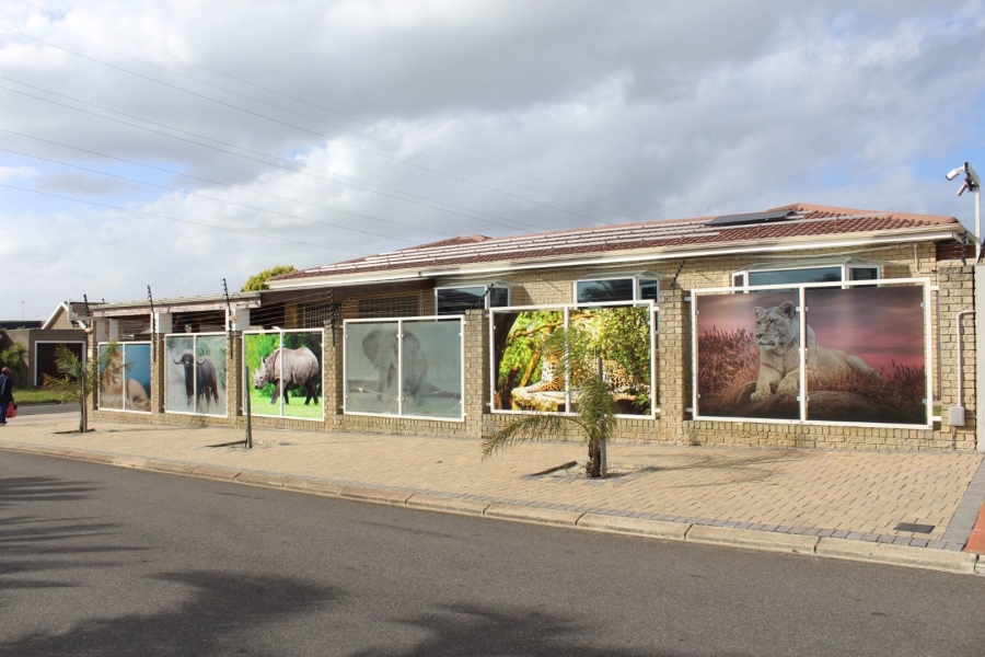 4 Bedroom Property for Sale in Soneike Western Cape
